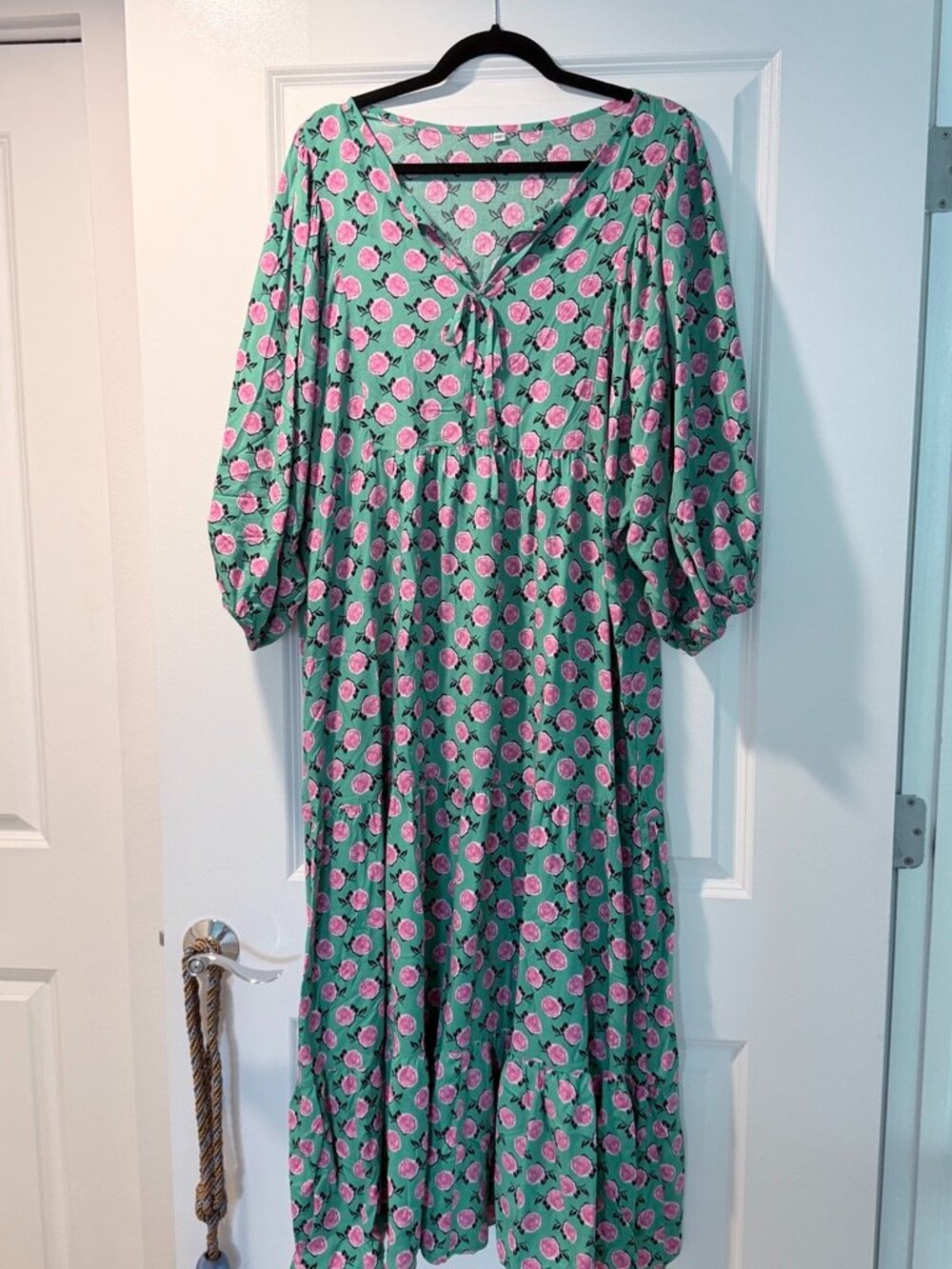 Plus size 2x Maxi dress, LIKE NEW!